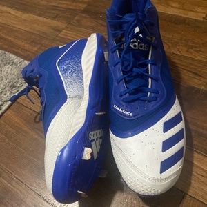 Addidas icon bounce cleats